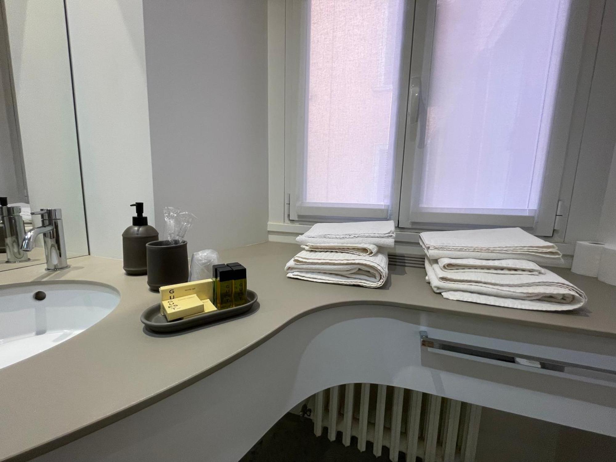 Torino48 Guesthouse Milano Eksteriør billede
